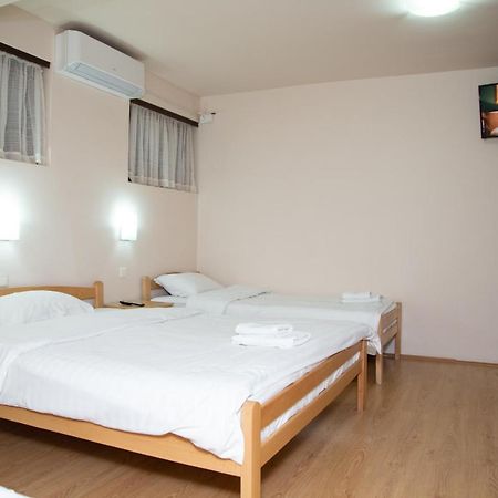 Motel Imperija Ub Exteriér fotografie