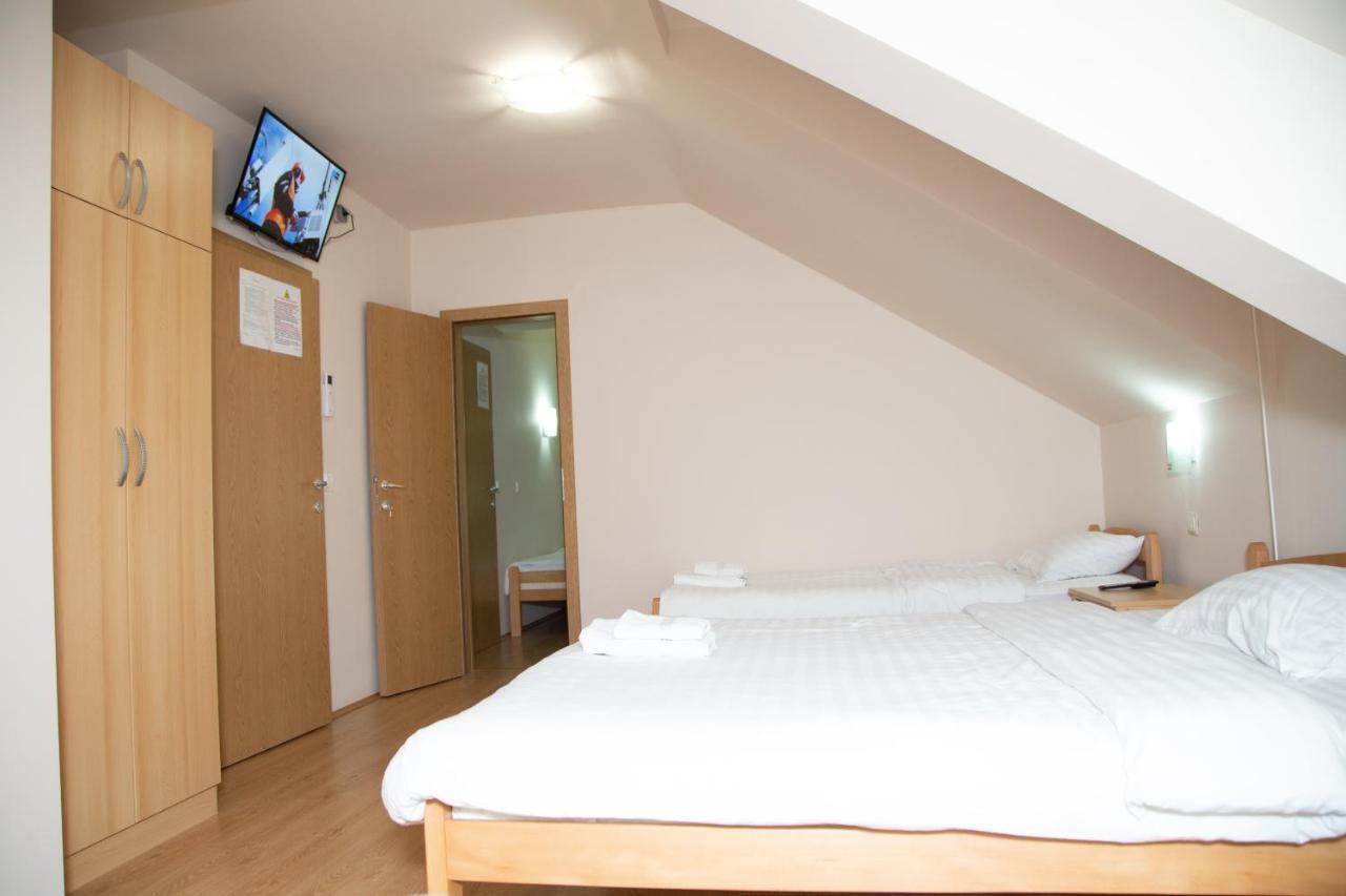 Motel Imperija Ub Exteriér fotografie