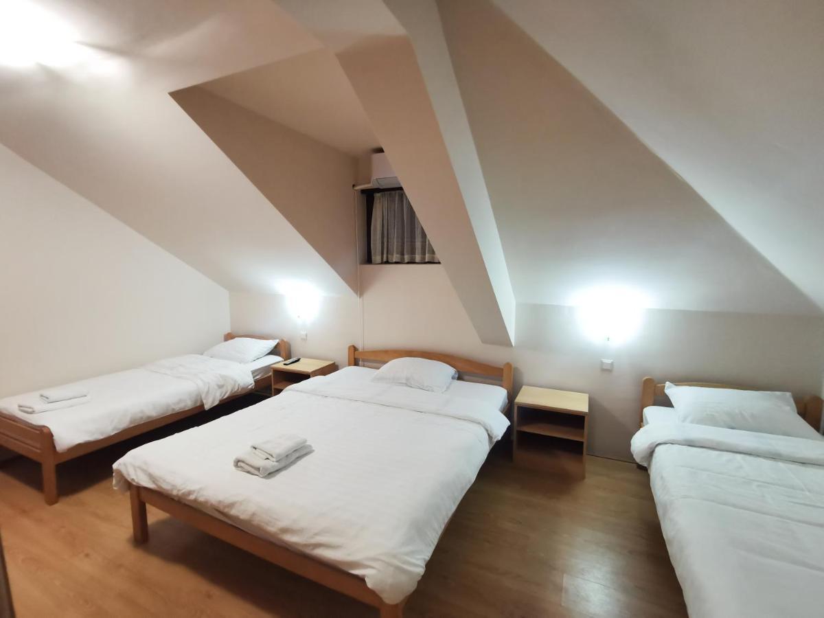 Motel Imperija Ub Exteriér fotografie